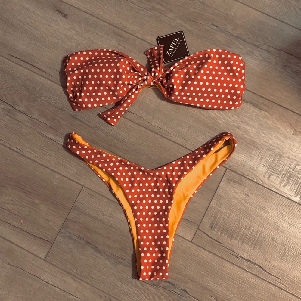 Zaful Strapless Polka Dot Bikini (NWT)